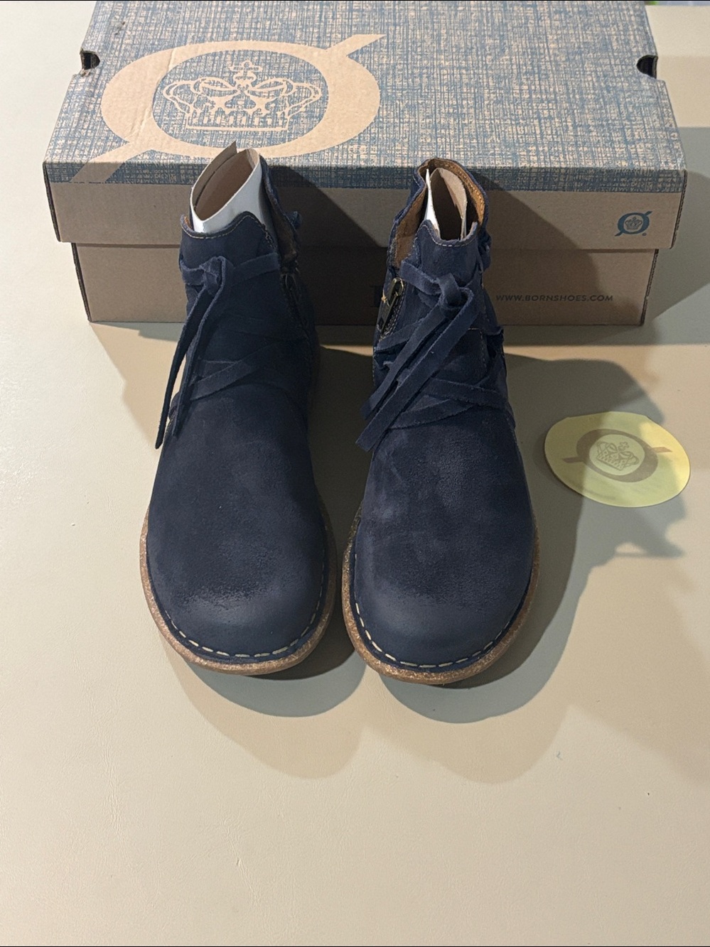 Born Women’s Tarkiln Navy Indigo Distresses Suede Boots NWT & Box Size 6.5